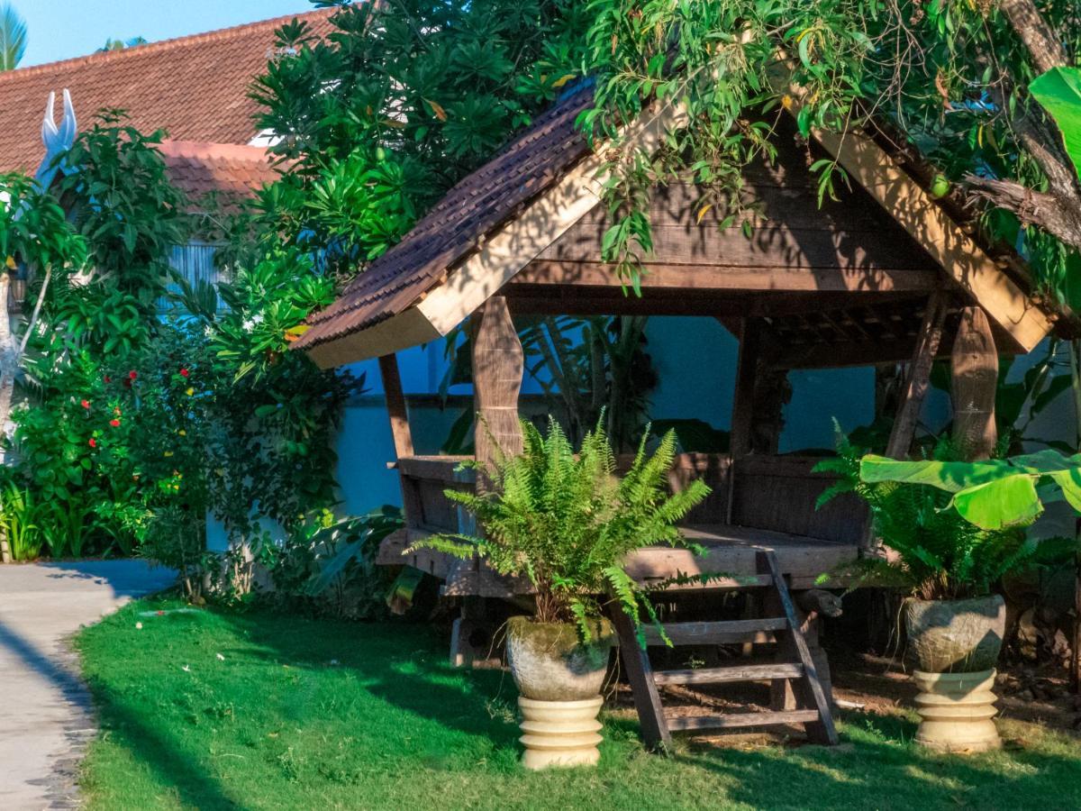 Sudamala Resort, Komodo, Labuan Bajo Ngoại thất bức ảnh A sala in Thailand