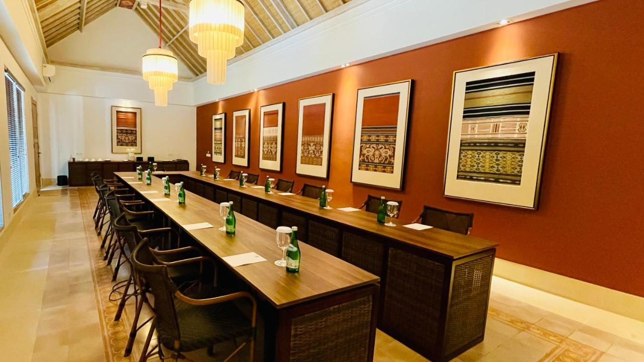 Sudamala Resort, Komodo, Labuan Bajo Ngoại thất bức ảnh The Long Room at the National Racing Museum