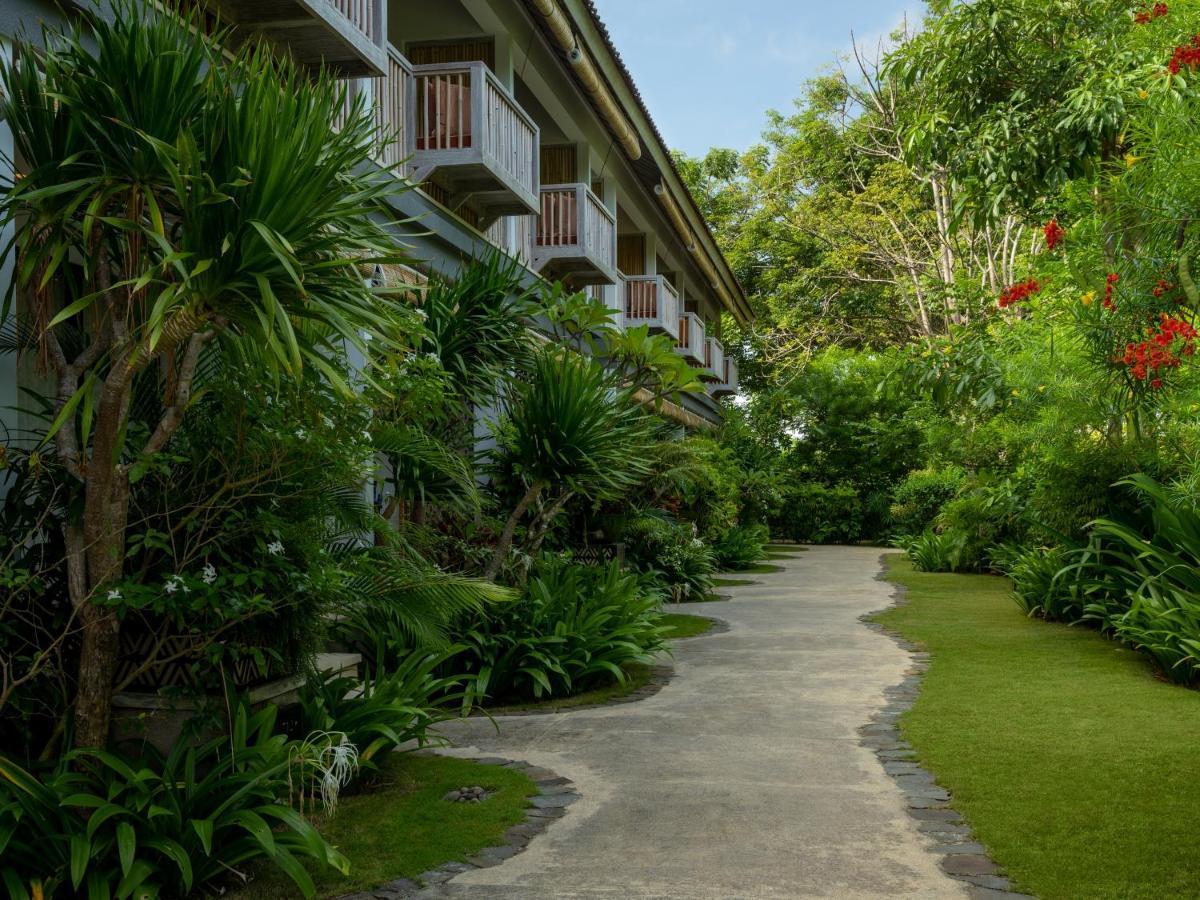 Sudamala Resort, Komodo, Labuan Bajo Ngoại thất bức ảnh The hotel's exterior